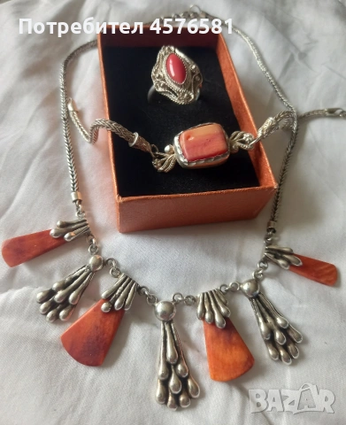 сребро 925 налични маркировки, снимка 4 - Колиета, медальони, синджири - 54166755