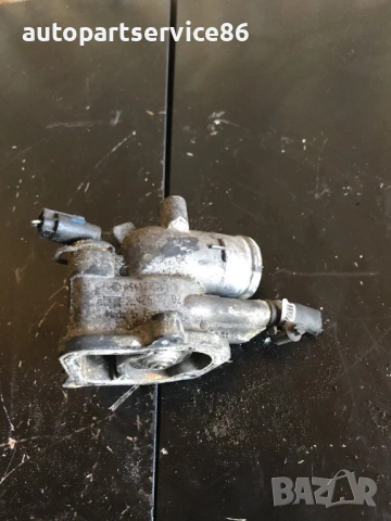 Корпус на термостат за Jeep Grand Cherokee 2.7 CRDi (2002) A6112030575, снимка 2 - Части - 53511575