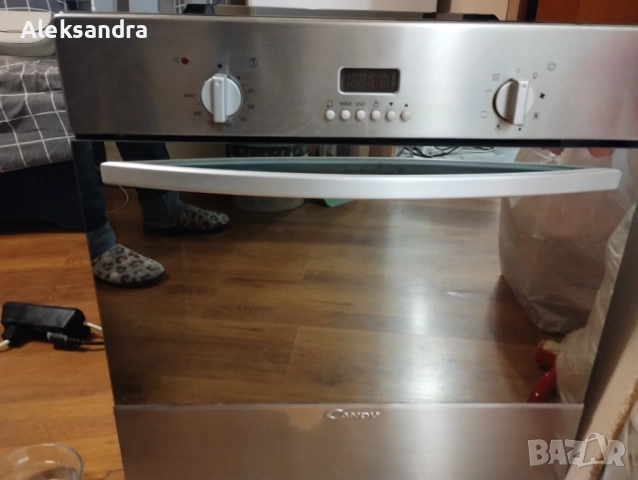 Фурна за вграждане Candy , снимка 2 - Печки, фурни - 52617571