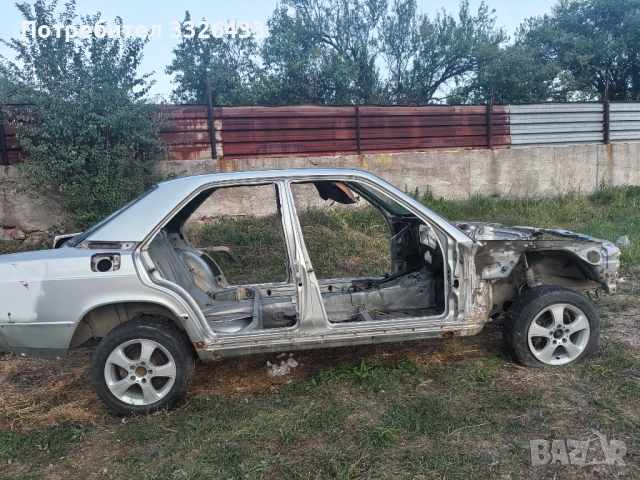 Двигател М102 1.8 бензин от Мерцедес 190 , снимка 6 - Автомобили и джипове - 52012457