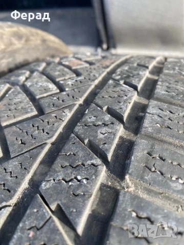 4бр зимни гуми 215/65/16 континентал, снимка 2 - Гуми и джанти - 52634384
