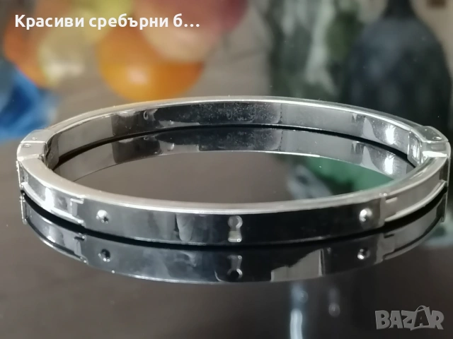 Fossil оригинална твърда гривна , снимка 3 - Гривни - 53709573