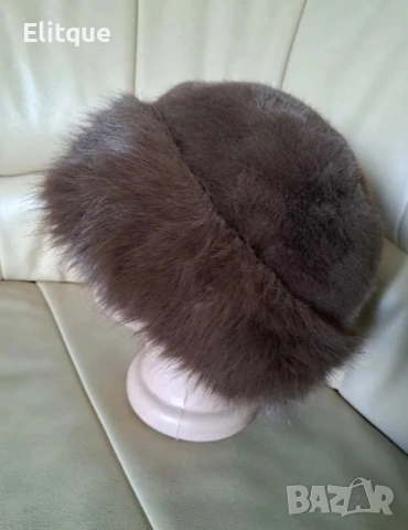 Дамска пухкава зимна шапка от изкуствен косъм , снимка 3 - Шапки - 53006022