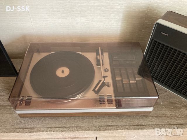 PHILIPS GF827 VINTAGE STEREO gramophone turntable Грамофон , снимка 11 - Грамофони - 46333846