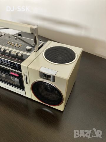 SANYO M-W24K VINTAGE RETRO BOOMBOX Ghetto Blaster радио касетофон, снимка 3 - Радиокасетофони, транзистори - 45699112