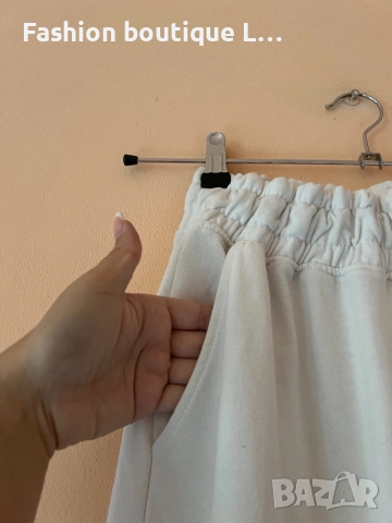 Бяла спортна долница с ластик и джобове М размер, снимка 3 - Спортни екипи - 52826679