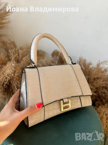 Чанта BALENCIAGA, снимка 2 - Чанти - 47694577