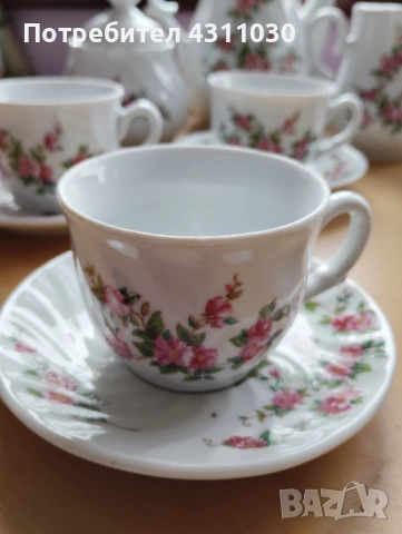 Сервиз за кафе, снимка 3 - Сервизи - 54200259