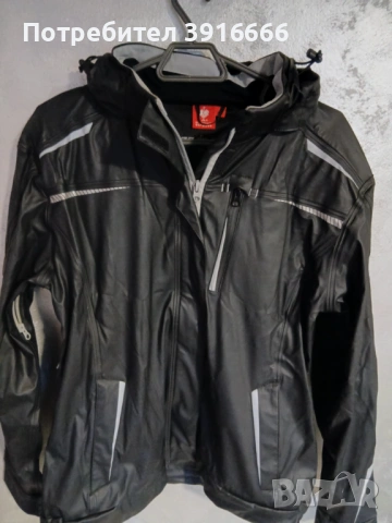 Engelbert Statuss Яке 