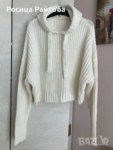 Дамски пуловер Л, снимка 1 - Блузи с дълъг ръкав и пуловери - 45296793