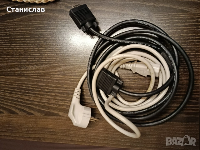 Монитор Samsung 940WN 19", снимка 4 - Монитори - 52842040