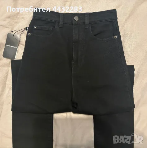 Дамски дънки Emporio Armani, снимка 4 - Дънки - 50265220
