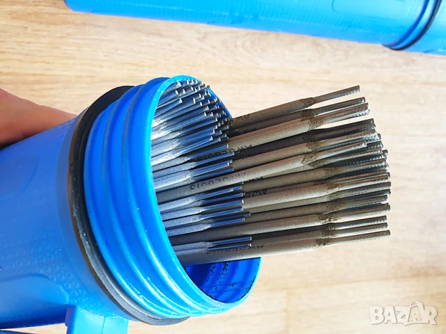 Инверторен електрожен GYS Gysmi 135T (MMA/TIG) + аксесоари, снимка 9 - Други инструменти - 51218249