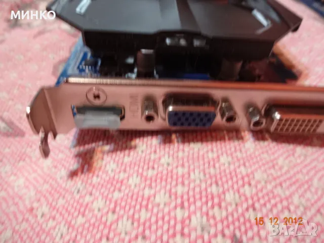  видеокара  GIGABYTE, снимка 4 - Видеокарти - 49605236