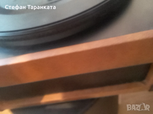 Грамофон със усилвател и вградени говорители във куфар., снимка 9 - Грамофони - 52315327