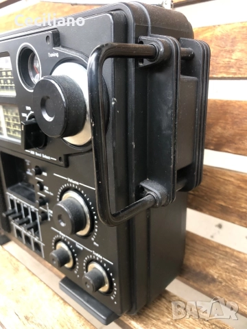 Японско мултибандово радио Sanwa(Sanyo), снимка 6 - Радиокасетофони, транзистори - 52685523