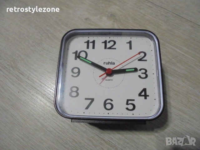 № 8404 Стар кварцов часовник Ruhla  