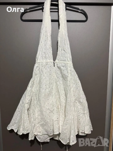 Рокля Zara, изработена от прошва