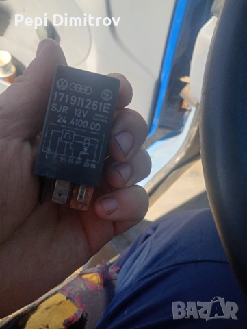 Реле за подгревни свещи VW T4 171911261E, снимка 4 - Части - 53839619