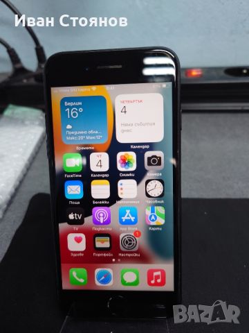 iphone SE 2020, снимка 1 - Apple iPhone - 46466899