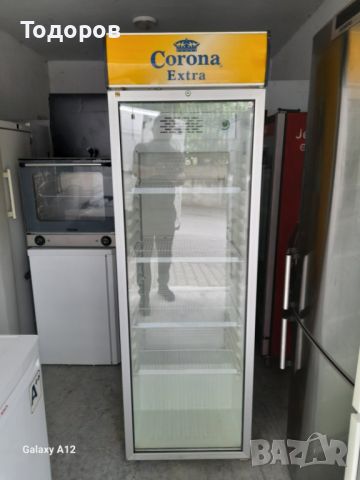 Професионална хладилна витрина NordCap NC 375 CH