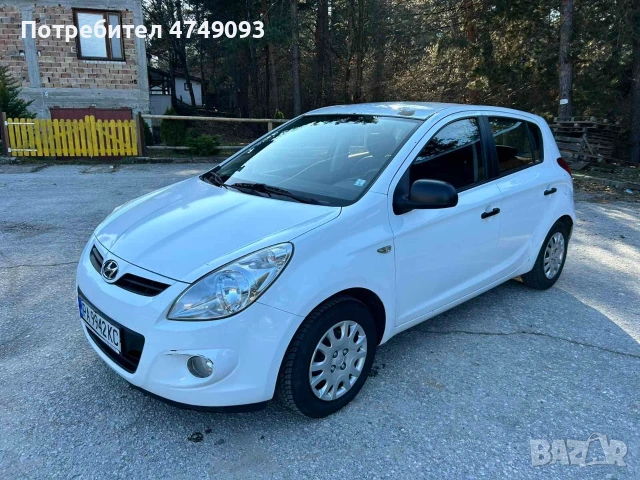 Hyundai i20 1.2i, Хечбек, снимка 3 - Автомобили и джипове - 53754870