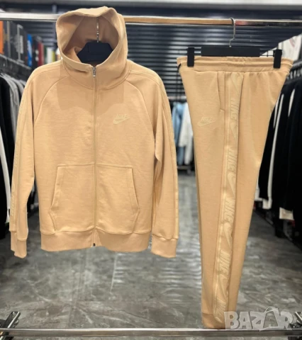 дамски екипи guess louis vuitton dolce gabbana nike, снимка 8 - Спортни екипи - 51142831