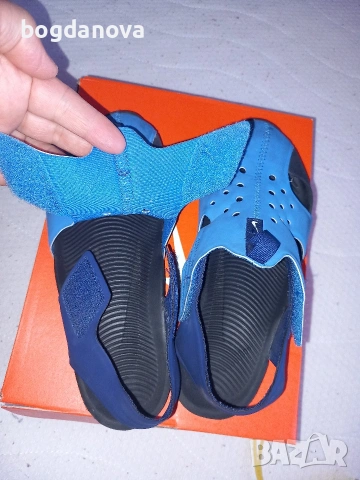 Сандали Nike, снимка 5 - Детски сандали и чехли - 53996453