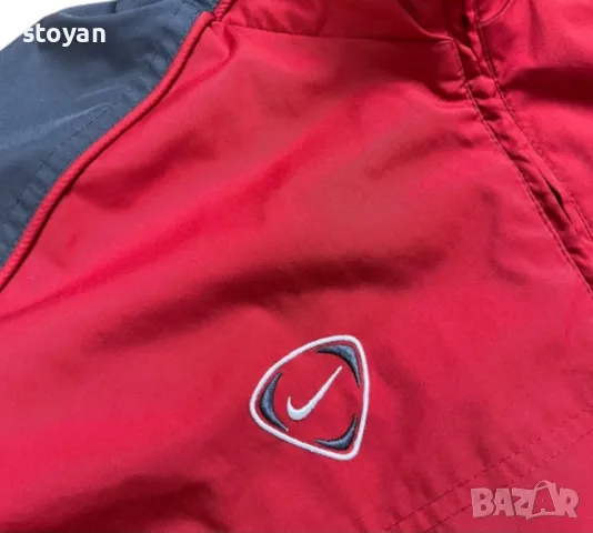 Nike Windbreaker Vintage Jacket, снимка 3 - Спортни дрехи, екипи - 48542373