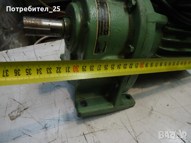 Мотор - редуктор със спирачка, снимка 6 - Електродвигатели - 51548129