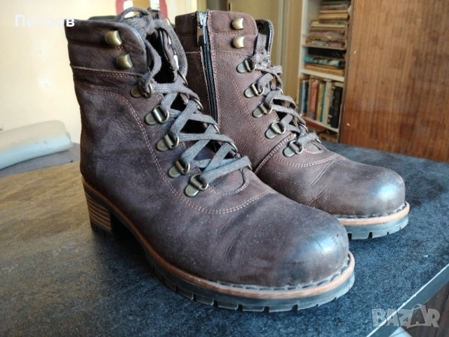 Италиански дамски боти, велур, кожа - 38