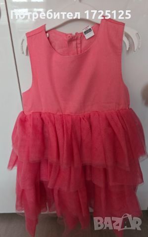Кокетна рокля, снимка 1 - Детски рокли и поли - 46057803