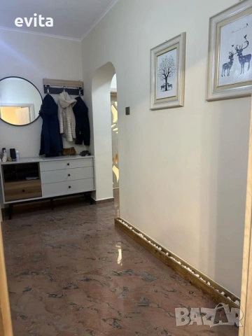 🌿 Уникална декоративна ваза – ръчна изработка от дърво и камък, снимка 4 - Други - 34785024