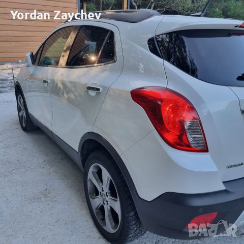 Opel Mokka 1.4 Turbo 4x4 Cosmo всички екстри, снимка 6 - Автомобили и джипове - 46805028