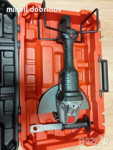 Ъглошлайф Parkside 40V с 2 батерии, снимка 2 - Други инструменти - 53449293