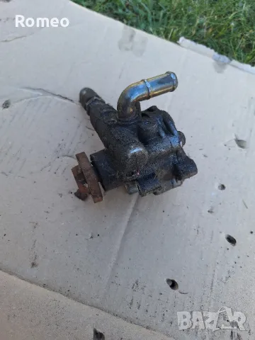 Хидравлична помпа от vw golf 4 , снимка 2 - Части - 50414309