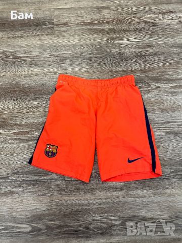 Оригинални мъжки шорти Nike x FC Barcelona Размер С, снимка 1 - Къси панталони - 46389824