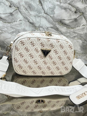 чанти GUESS MOON 💫 23 cm x 16 cm , снимка 7 - Чанти - 51699778