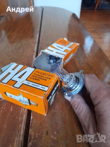 Стари крушки за фарове Phoenix H4, снимка 2 - Други ценни предмети - 52212013