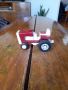 Стара играчка трактор #4, снимка 1 - Други ценни предмети - 45453131