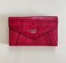  Дамски портфейл Guess, снимка 1