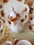 Английски чашки Royal Albert Old County Rose , снимка 4