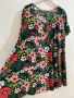 Разкошна силно еластична макси лятна разкроена рокля/туника в модерен флорален десен, снимка 3