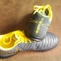 NIKE TIEMPO Football Shoes Размер EUR 42 / UK 7,5 за футбол в зала 169-14-S, снимка 6 - Спортни обувки - 45906265