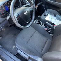 Hyundai i30 1.4VVTi 109кс , снимка 12 - Автомобили и джипове - 45315352