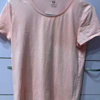 Розова тениска H&M , снимка 2 - Тениски - 45039123