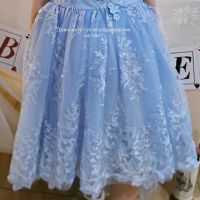 Официална рокля с дантела и тюл светло синя за момиче 8-9 г, снимка 8 - Детски рокли и поли - 41099931