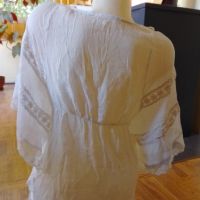 Дамска бяла блуза с дантела , снимка 5 - Тениски - 45510285