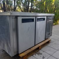 Хладилна маса , снимка 2 - Хладилни витрини и фризери - 45269210