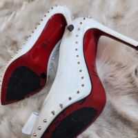 Бели елегантни обувки , снимка 8 - Дамски обувки на ток - 45584838